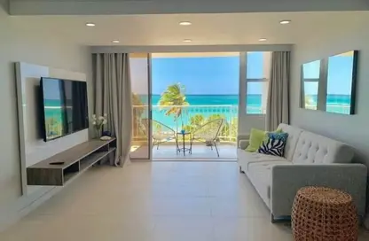 شاليه - غرفة نوم - 2 حمامات للبيع في المونت جلاله - العين السخنة - السويس