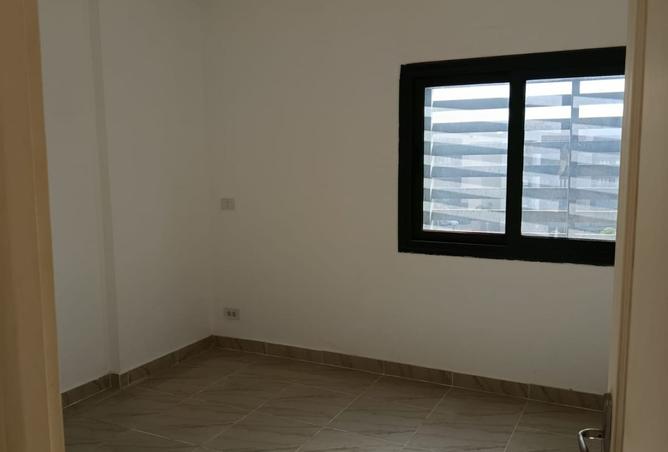 8105425 - Property Image 3