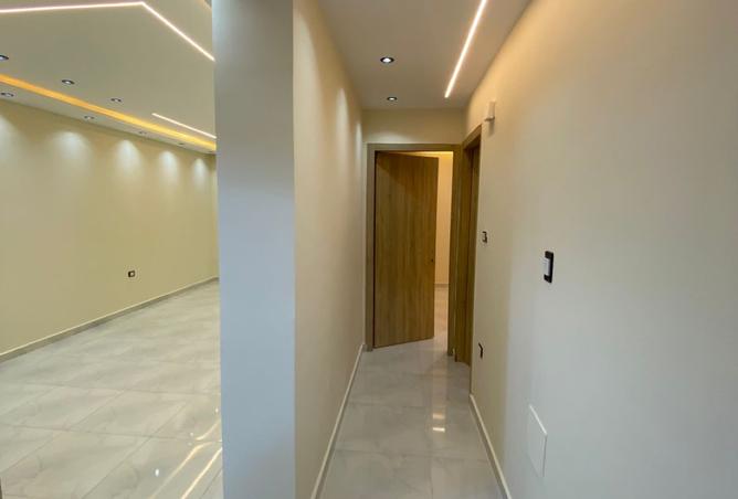 8275493 - صورة العقار 2