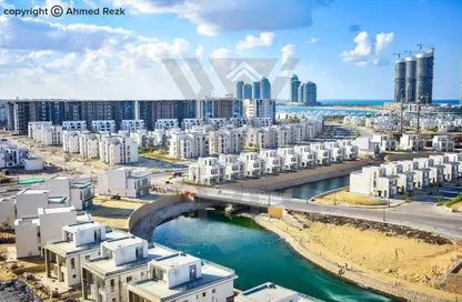 تاون هاوس - 4 غرف نوم - 4 حمامات للبيع في مازيرين - مدينة العلمين الجديدة - العلمين - الساحل الشمالي