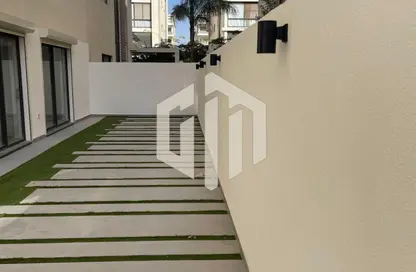 Apartment - 3 Bedrooms - 3 Bathrooms for sale in Lake View Residence - 5th Settlement Compounds - The 5th Settlement - New Cairo City - Cairo