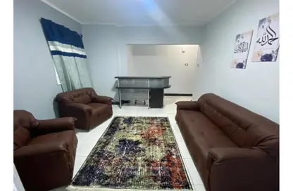 Clinic - Studio - 1 Bathroom for sale in Helmeyet El Zaitoun - Hay El Zaytoun - Cairo