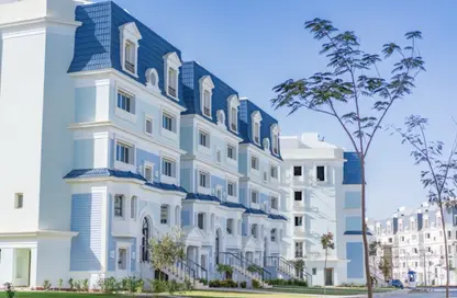 Apartment - 3 Bedrooms - 3 Bathrooms for sale in Mountain View 1.1 - 5th Settlement Compounds - The 5th Settlement - New Cairo City - Cairo