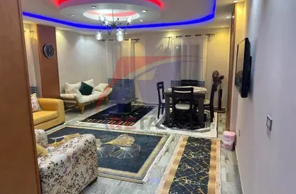 Apartment - 2 Bedrooms - 2 Bathrooms for rent in Al Sheikh Taha Al Dinary St. - Al Hadiqah Al Dawliyah - 7th District - Nasr City - Cairo