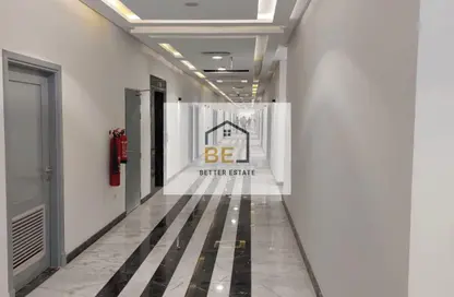 مساحات مكتبية - استوديو للايجار في شارع صلاح الدين عبد الكريم - المستثمرين الشمالية - مدينة القاهرة الجديدة - القاهرة