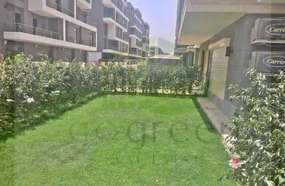Apartment - 2 Bedrooms - 2 Bathrooms for sale in Taj City - 5th Settlement Compounds - The 5th Settlement - New Cairo City - Cairo