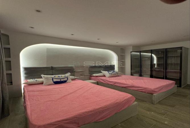 7995495 - Property Image 2