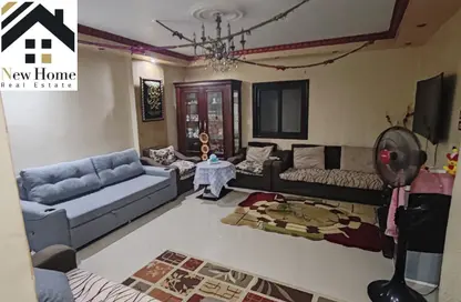 Apartment - 2 Bedrooms - 1 Bathroom for sale in Gate 3 old - Khafre - Hadayek El Ahram - Giza
