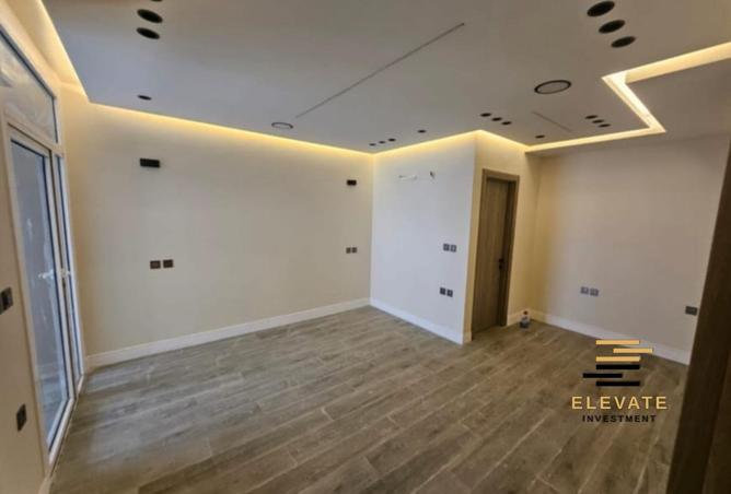 8406684 - Property Image 2