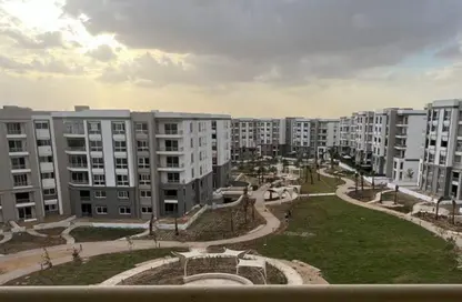 Apartment - 4 Bedrooms - 4 Bathrooms for sale in Hyde Park - 5th Settlement Compounds - The 5th Settlement - New Cairo City - Cairo