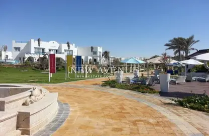 شاليه - 2 غرف نوم - 2 حمامات للبيع في ماونتن فيو راس الحكمة - راس الحكمة - الساحل الشمالي