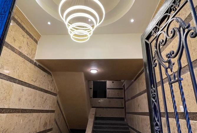 8370332 - Property Image 2