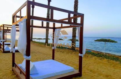 شاليه - 3 غرف نوم - 2 حمامات للبيع في ذا جروف - العين السخنة - السويس