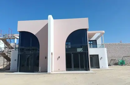 Chalet - 3 Bedrooms - 2 Bathrooms for sale in June - Ras Al Hekma - North Coast