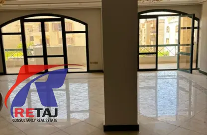 Duplex - 5 Bedrooms - 4 Bathrooms for rent in Zizinia St. - South Investors Area - New Cairo City - Cairo