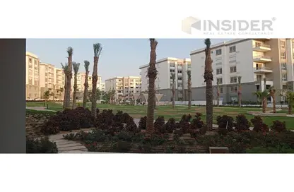 Apartment - 3 Bedrooms - 3 Bathrooms for sale in Hyde Park - 5th Settlement Compounds - The 5th Settlement - New Cairo City - Cairo