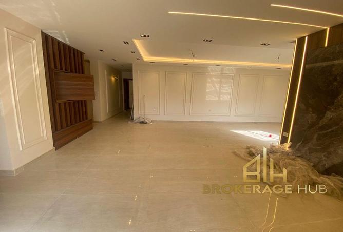 8345682 - Property Image 3