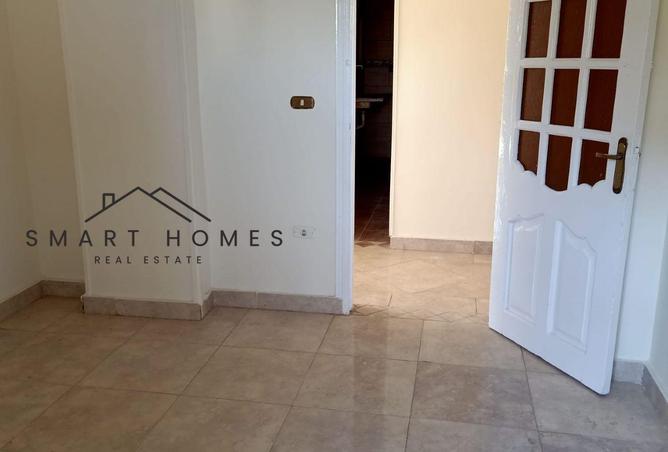 8176469 - Property Image 3