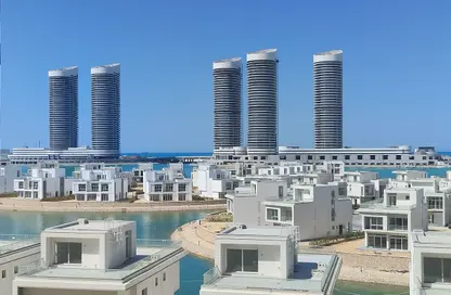 تاون هاوس - 3 غرف نوم - 5 حمامات للبيع في مازيرين - مدينة العلمين الجديدة - العلمين - الساحل الشمالي