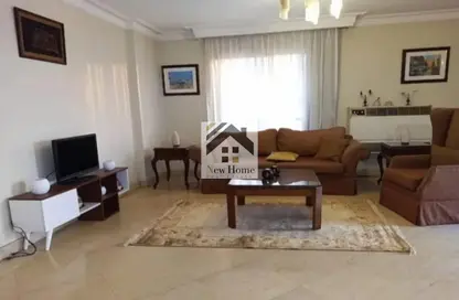 Apartment - 3 Bedrooms - 2 Bathrooms for sale in Degla - Hay El Maadi - Cairo
