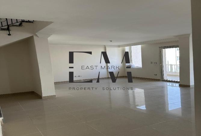 8070457 - Property Image 3