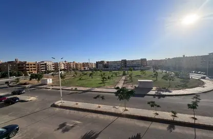 Apartment - 3 Bedrooms - 2 Bathrooms for sale in 1st Neighborhood - 5th Area - Shorouk City - Cairo