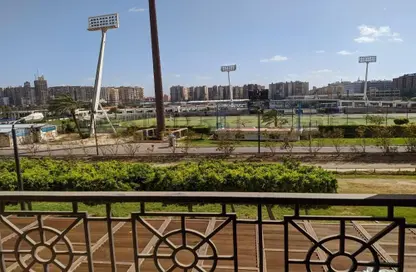 شقة - 4 غرف نوم - 3 حمامات للبيع في شارع مدخل شركة النقل والهندسة - سموحة - حي شرق - الاسكندرية