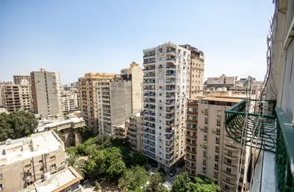 شقة - 3 غرف نوم - 3 حمامات للبيع في شارع الفريق اسماعيل سرهنك - لوران - حي شرق - الاسكندرية