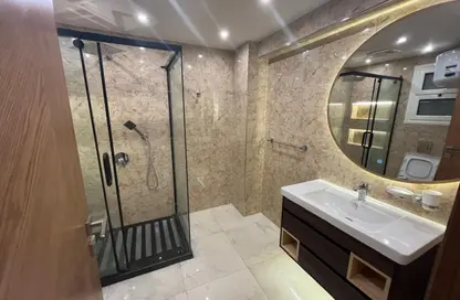 شقة - 3 غرف نوم - 3 حمامات للايجار في شارع جزيرة العرب (المهندس حسن حلمي) - المهندسين - الجيزة