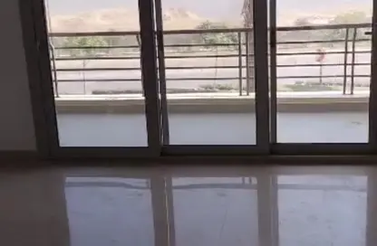 Apartment - 3 Bedrooms - 3 Bathrooms for rent in The Fourteen Golf Residences - Uptown Cairo - Mokattam - Cairo