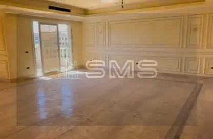 شقة - 4 غرف نوم - 4 حمامات للبيع في شارع اخناتون - الحي الخامس - التجمع الخامس - مدينة القاهرة الجديدة - القاهرة