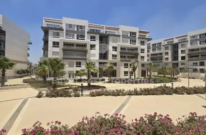Apartment - 2 Bedrooms - 2 Bathrooms for sale in Hyde Park - 5th Settlement Compounds - The 5th Settlement - New Cairo City - Cairo