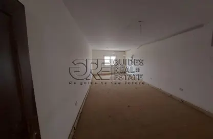 مصنع - استوديو - 8 حمامات للايجار في ابو رواش - القاهرة
