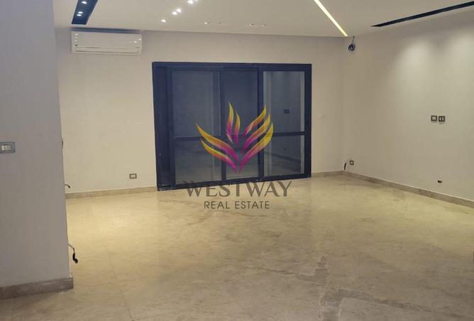 8107824 - Property Image 3
