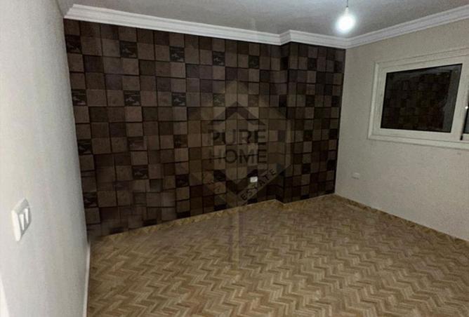 8316137 - Property Image 3