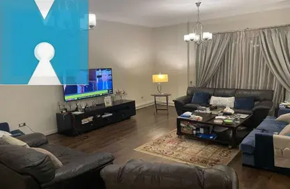 Townhouse - 4 Bedrooms - 3 Bathrooms for sale in Hadayek Al Mohandessin - 4th District - Sheikh Zayed City - Giza