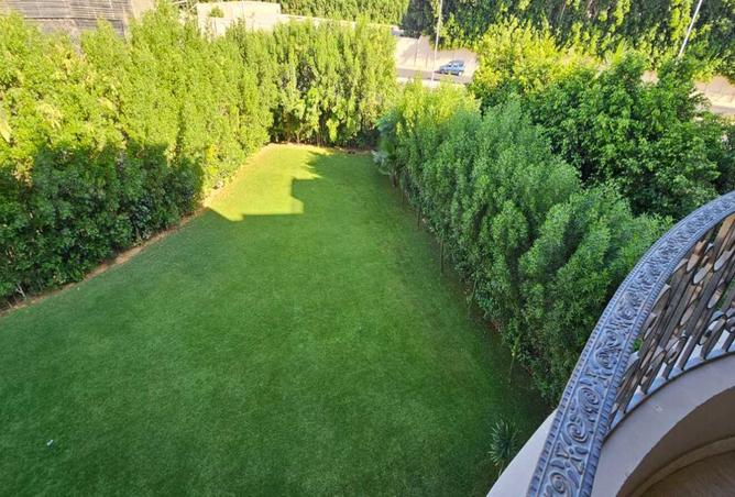 8064013 - Property Image 2