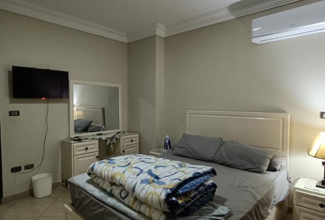8060960 - Property Image 2
