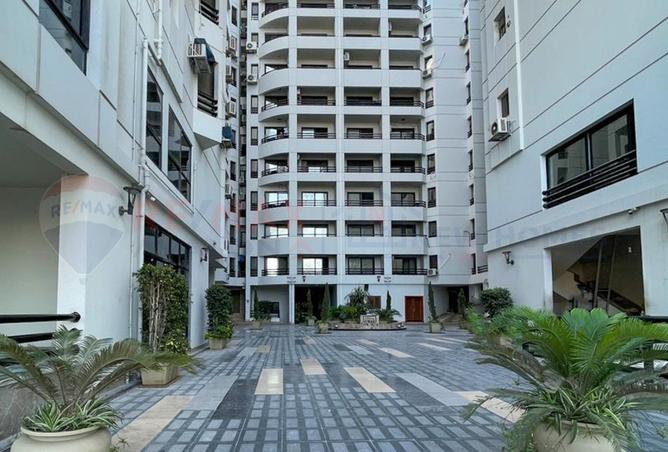 8439685 - Property Image 2