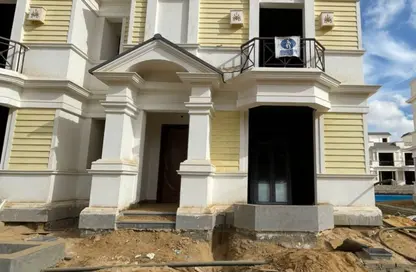 Townhouse - 3 Bedrooms - 3 Bathrooms for sale in Mountain View iCity October - 6 October Compounds - 6 October City - Giza