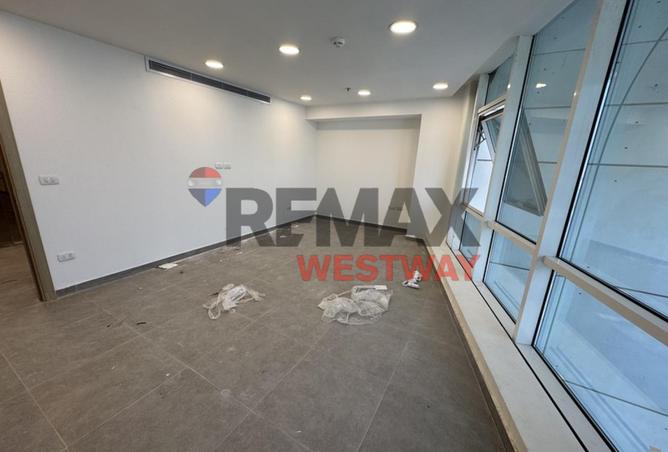 8430066 - Property Image 3