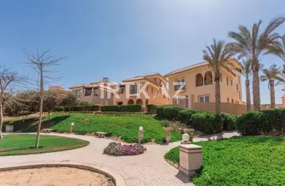 Townhouse - 4 Bedrooms - 5 Bathrooms for sale in Garden Residence - Hyde Park - New Cairo City - Cairo