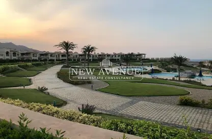 Chalet - 3 Bedrooms - 2 Bathrooms for sale in La Vista 6 - La Vista - Al Ain Al Sokhna - Suez