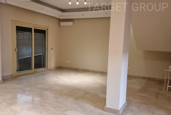 8315030 - Property Image 2