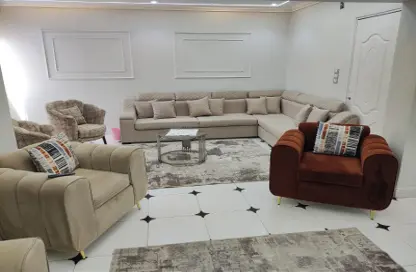 Apartment - 3 Bedrooms - 1 Bathroom for rent in City Stars - Masaken Al Mohandesin - Nasr City - Cairo