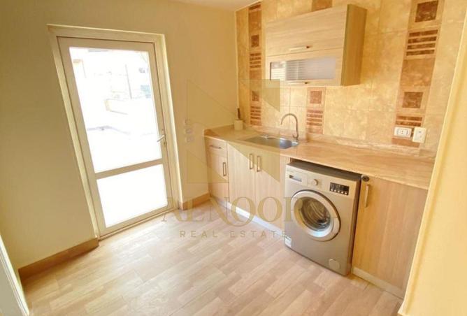 8560879 - Property Image 2