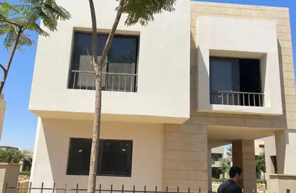 Villa - 4 Bedrooms - 4 Bathrooms for sale in O West - 6 October Compounds - 6 October City - Giza