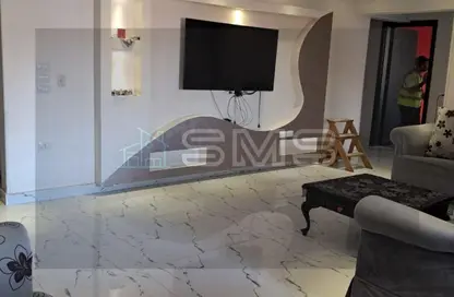 Apartment - 3 Bedrooms - 2 Bathrooms for rent in Hyde Park Business District Mall - South Teseen St. - The 5th Settlement - New Cairo City - Cairo