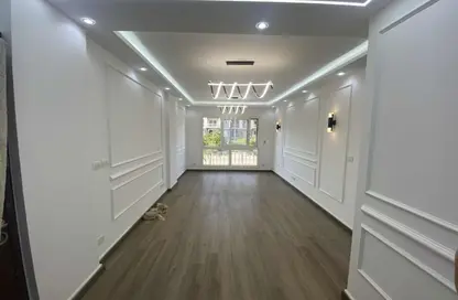 Apartment - 3 Bedrooms - 2 Bathrooms for sale in Madinaty - Cairo