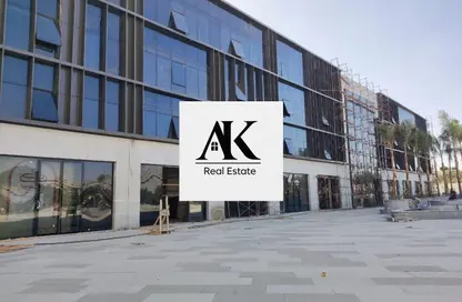 Office Space - Studio - 1 Bathroom for sale in Lake View Residence - 5th Settlement Compounds - The 5th Settlement - New Cairo City - Cairo